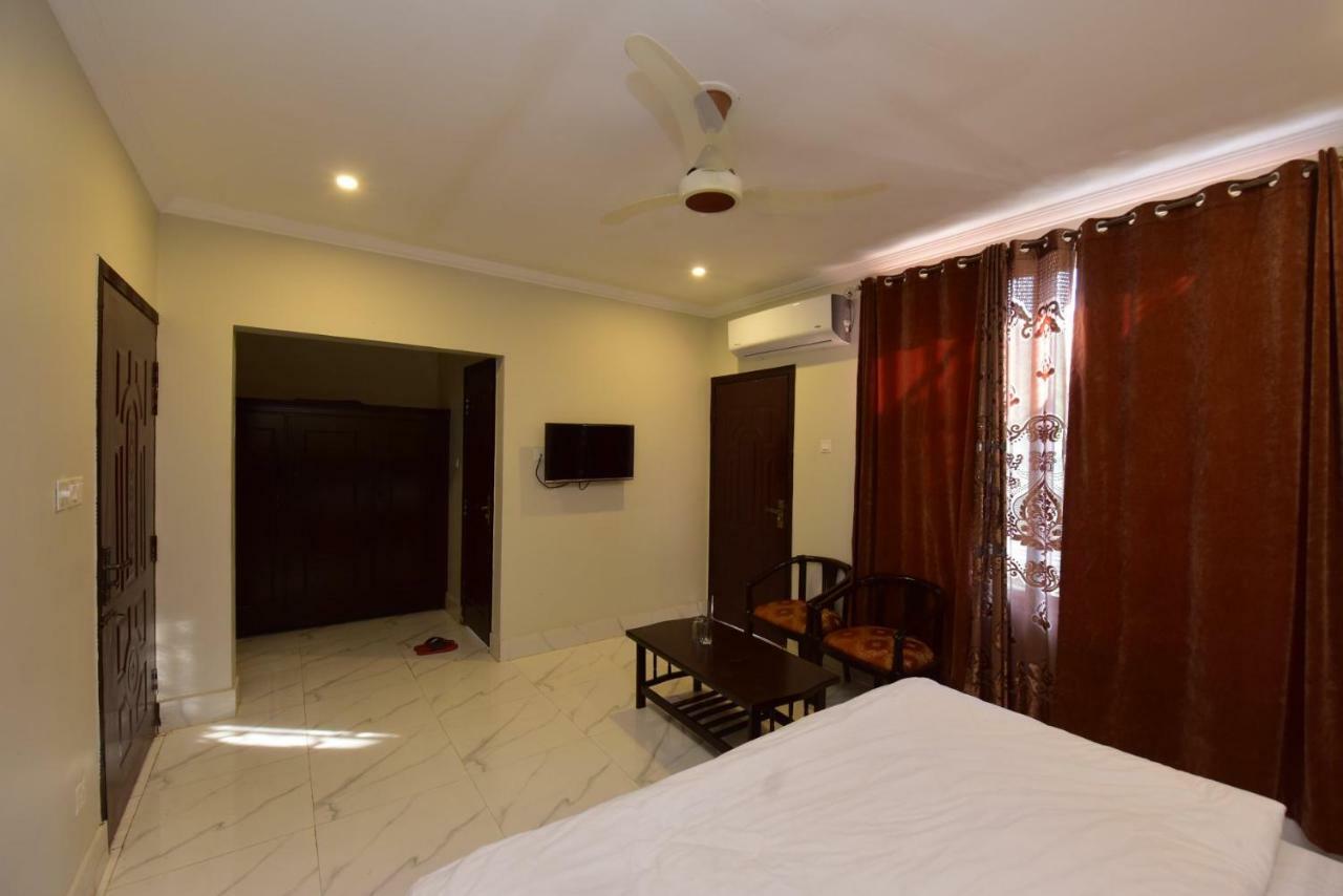 La Orilla Hotel Muzafferabad Dış mekan fotoğraf
