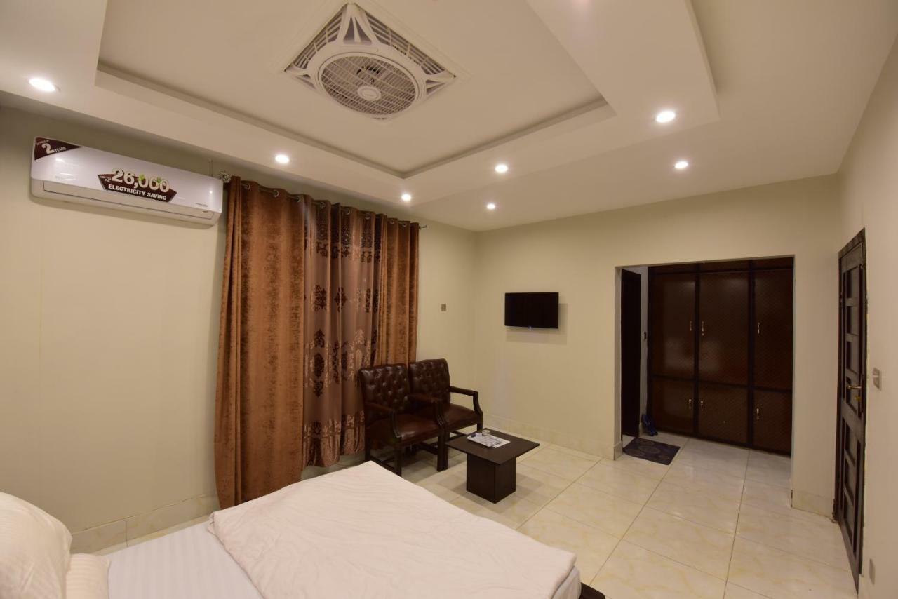 La Orilla Hotel Muzafferabad Dış mekan fotoğraf