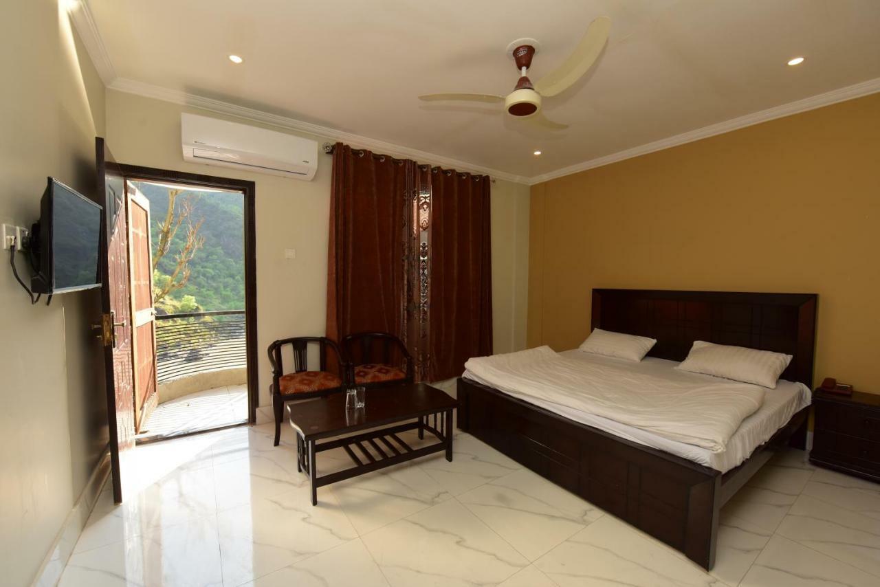 La Orilla Hotel Muzafferabad Dış mekan fotoğraf