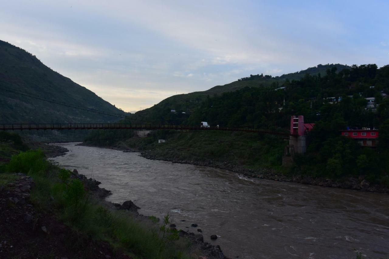 La Orilla Hotel Muzafferabad Dış mekan fotoğraf